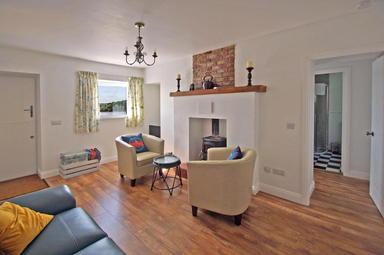 Cottage At Youghal Bridge Dloughtane Extérieur photo
